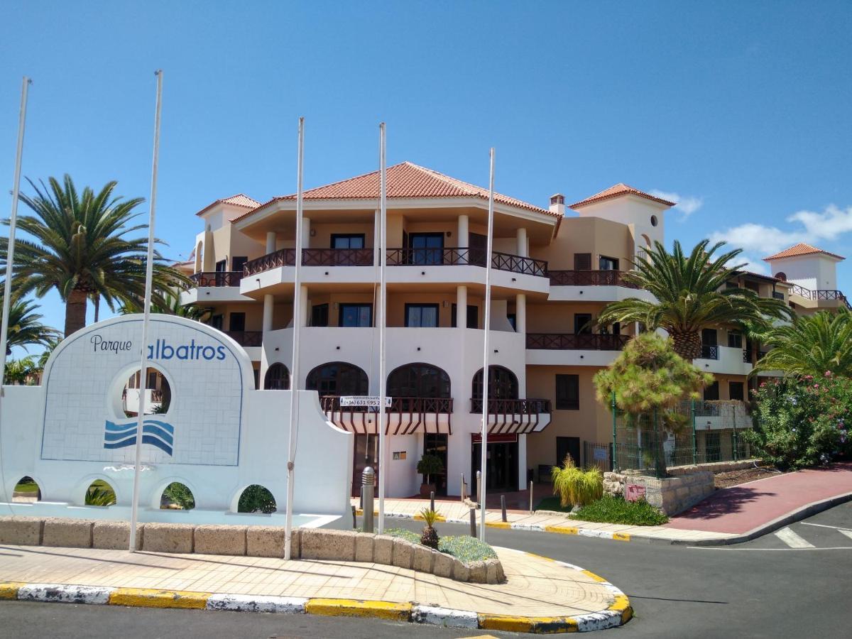 Forest Flat - Big Heated Pool, Terrace, Tv Channels, Golf Courses San Miguel de Abona Exterior foto